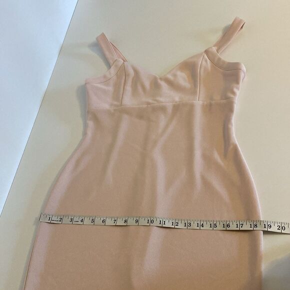 Guess Pastel Pink Bodycon Mini Dress Size Large - Picture 14 of 15